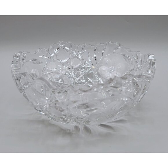 Crystal Serving Fruit Bowl Sawtooth Edge Flowers Hexagons Leaves Pressed Glass - Picture 3 of 8